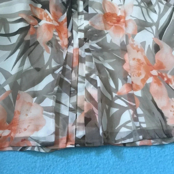 JONES NEW YORK COLLECTION silk semi-sheer long sleeve button up top NEW size 2P - Picture 3 of 13